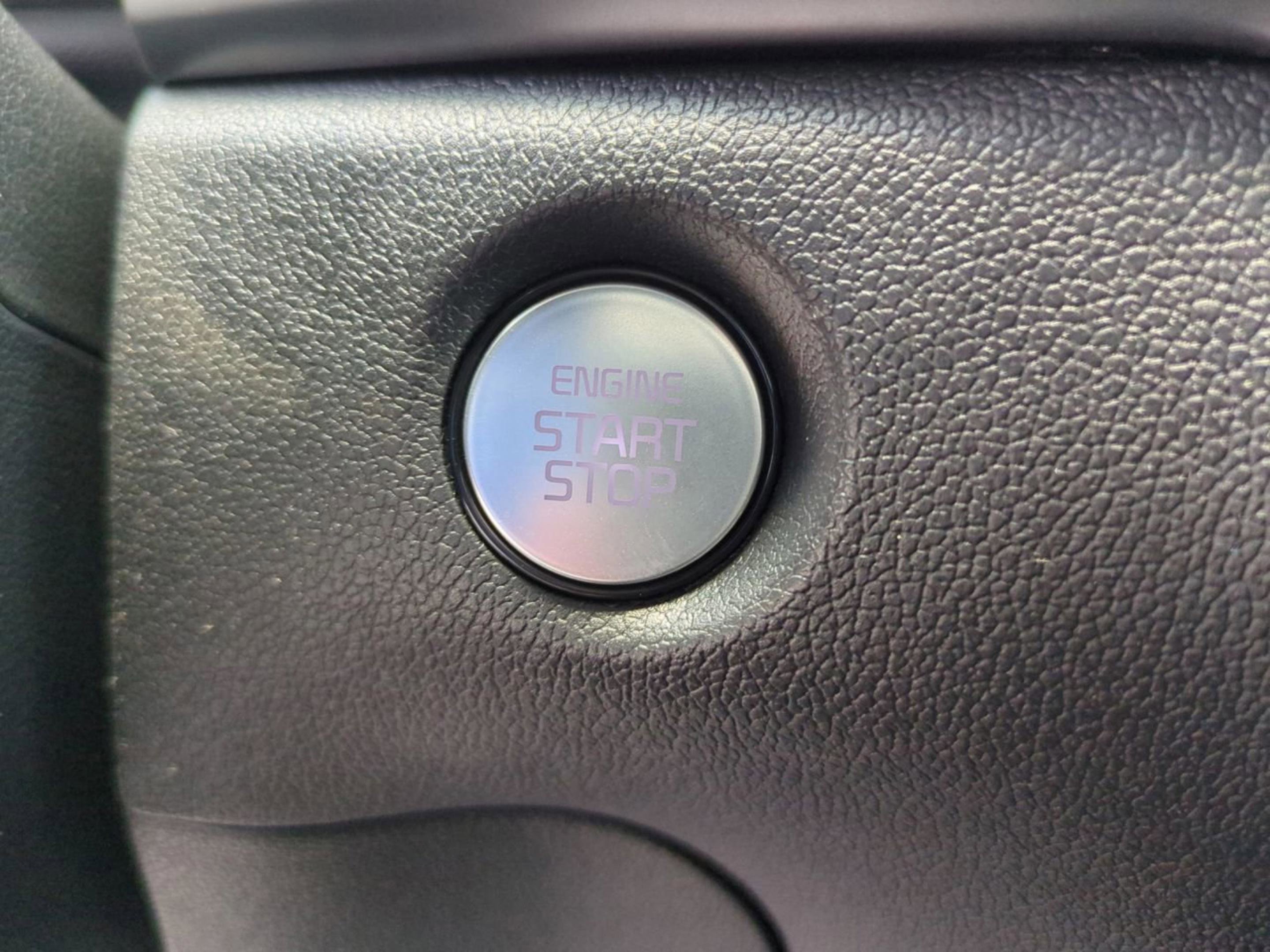 2025 Kia Sorento EX photo 32