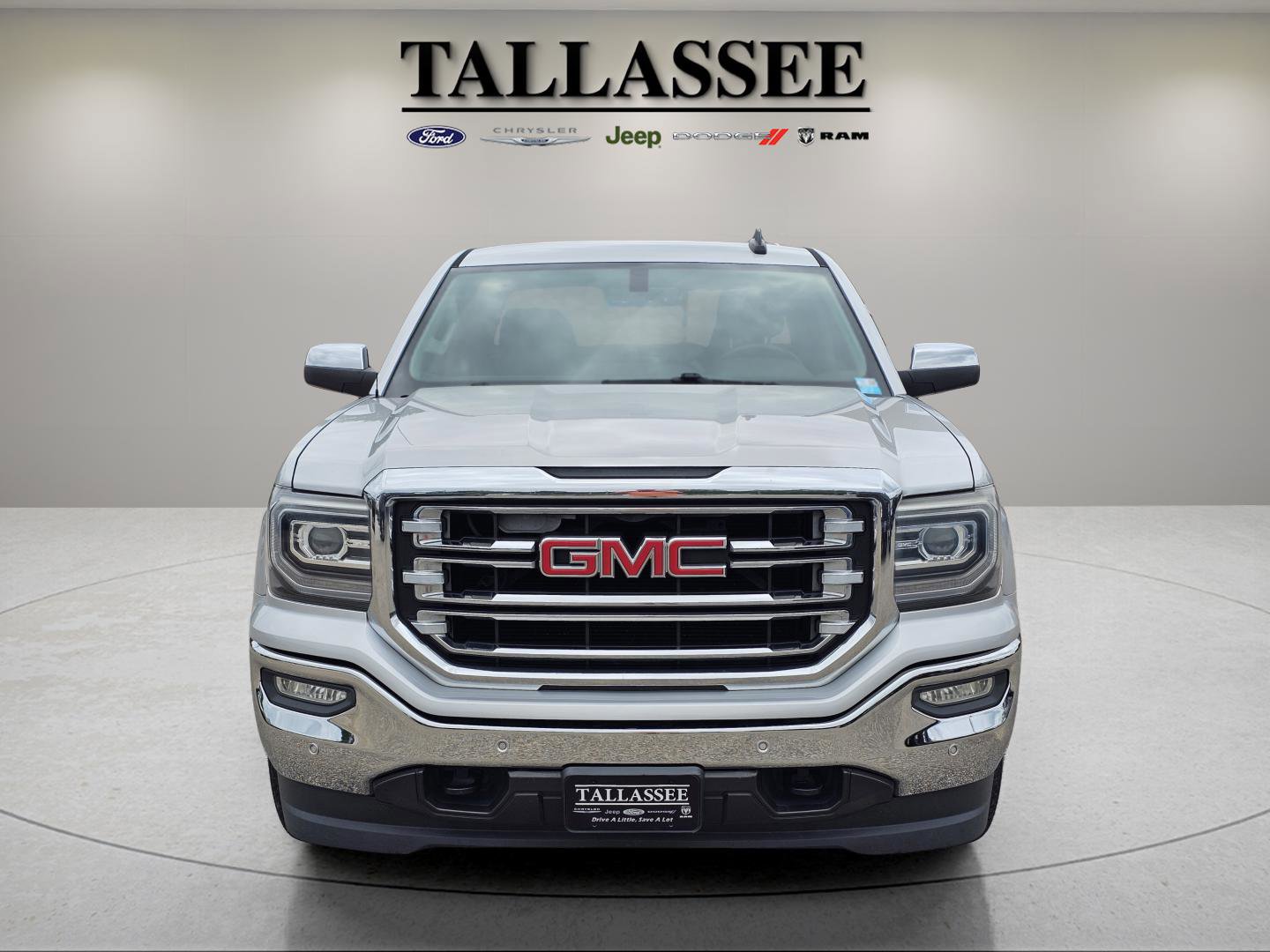 2016 Gmc Sierra 1500 SLT photo 2