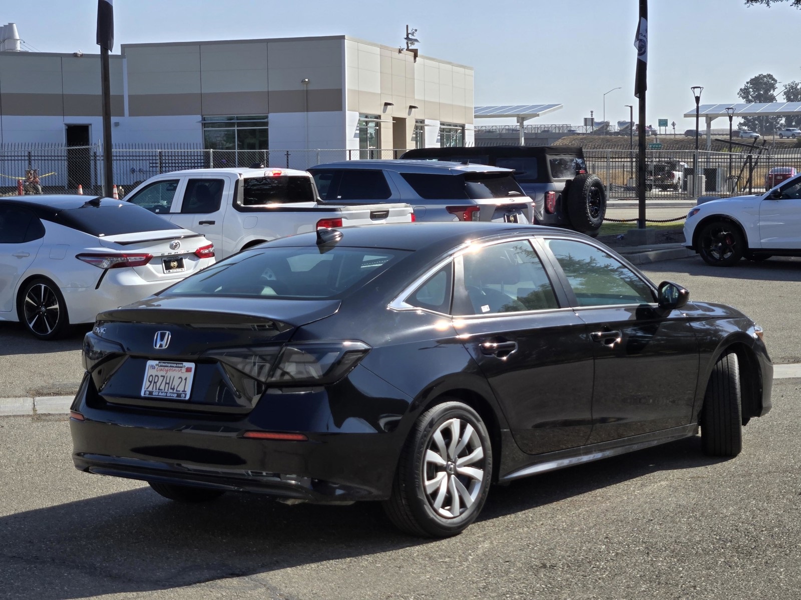 2025 Honda Civic LX photo 4