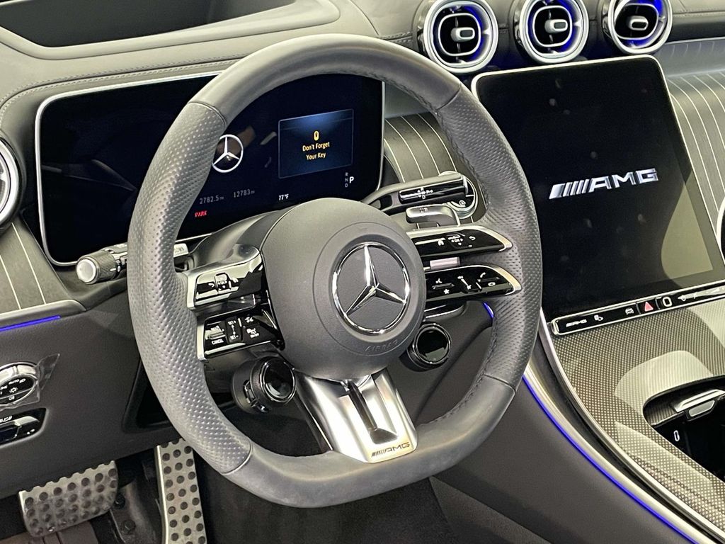 2024 Mercedes Benz GLC 43 AMG 4MATIC photo 4