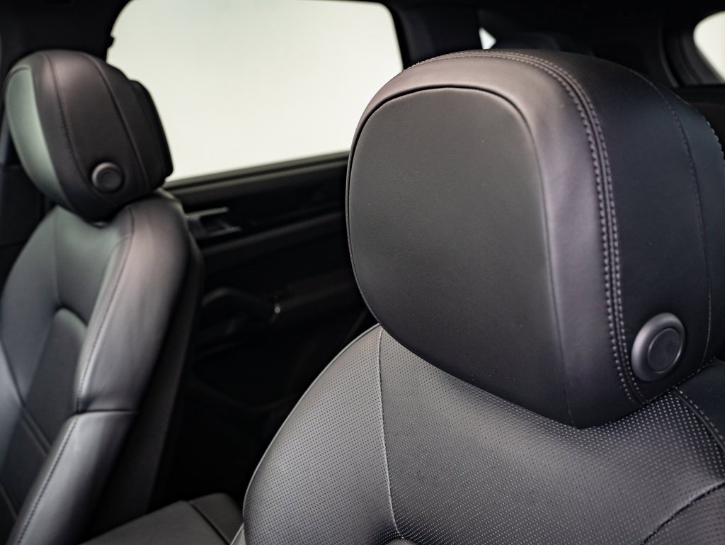 2021 Porsche Cayenne E-Hybrid photo 20