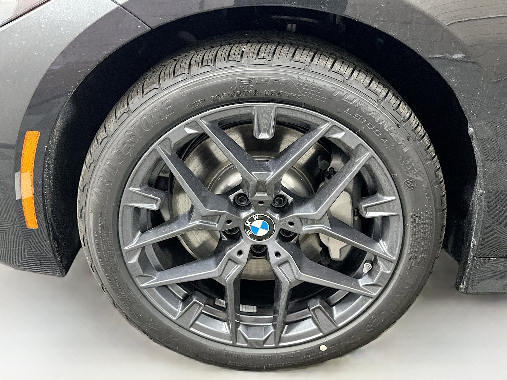 2025 Bmw 330i photo 24