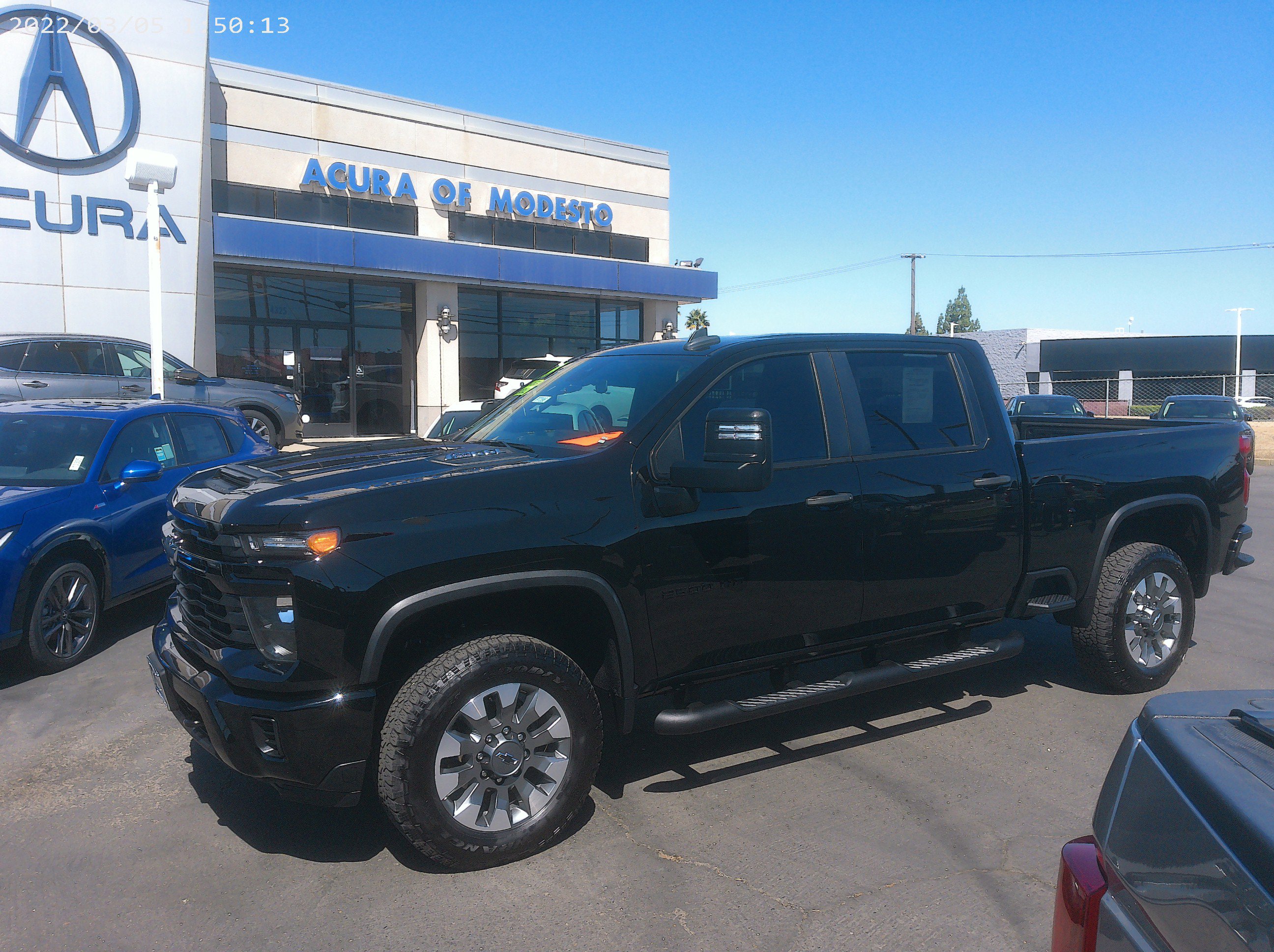 2024 Chevrolet Silverado 2500HD Custom photo 4