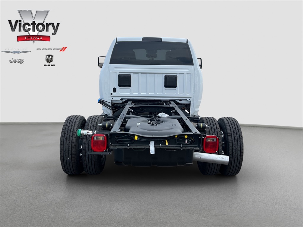 2025 Ram 3500 Tradesman photo 5