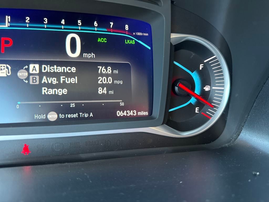 2022 Honda Pilot Touring photo 2