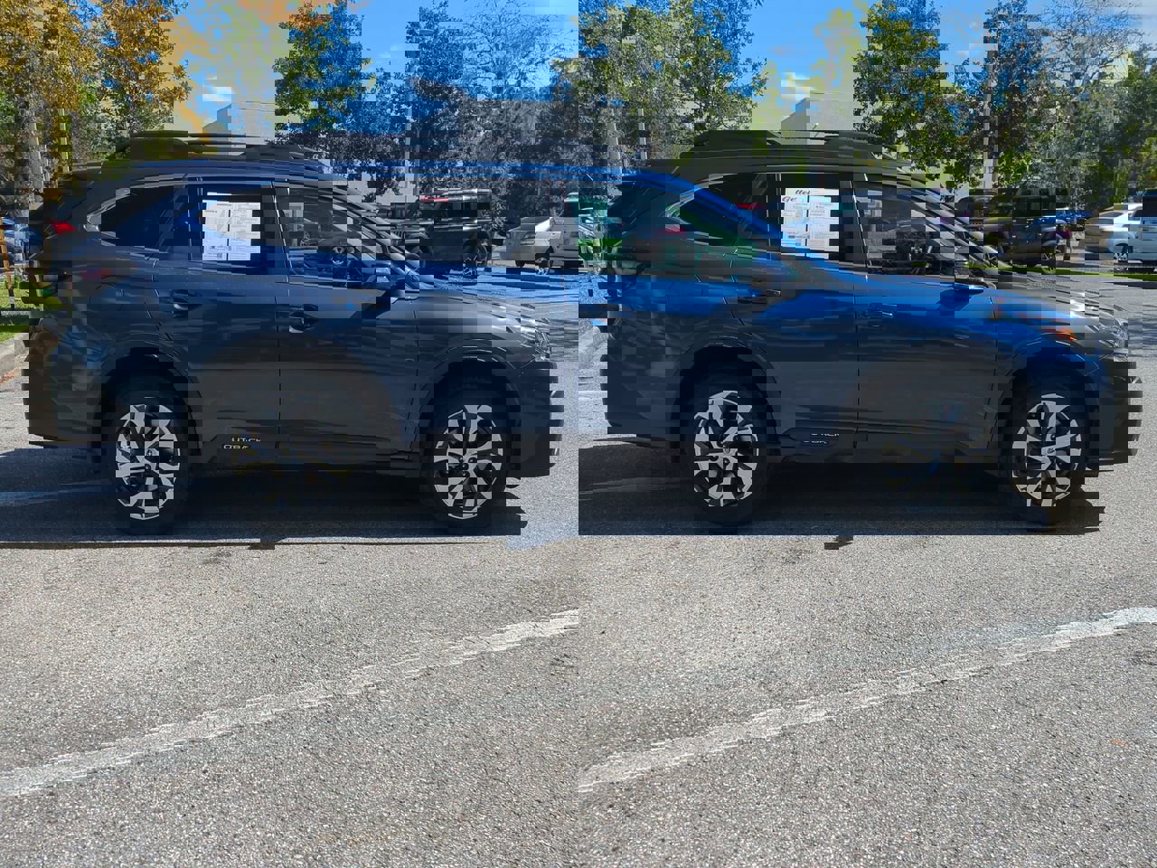 2020 Subaru Outback Limited photo 2