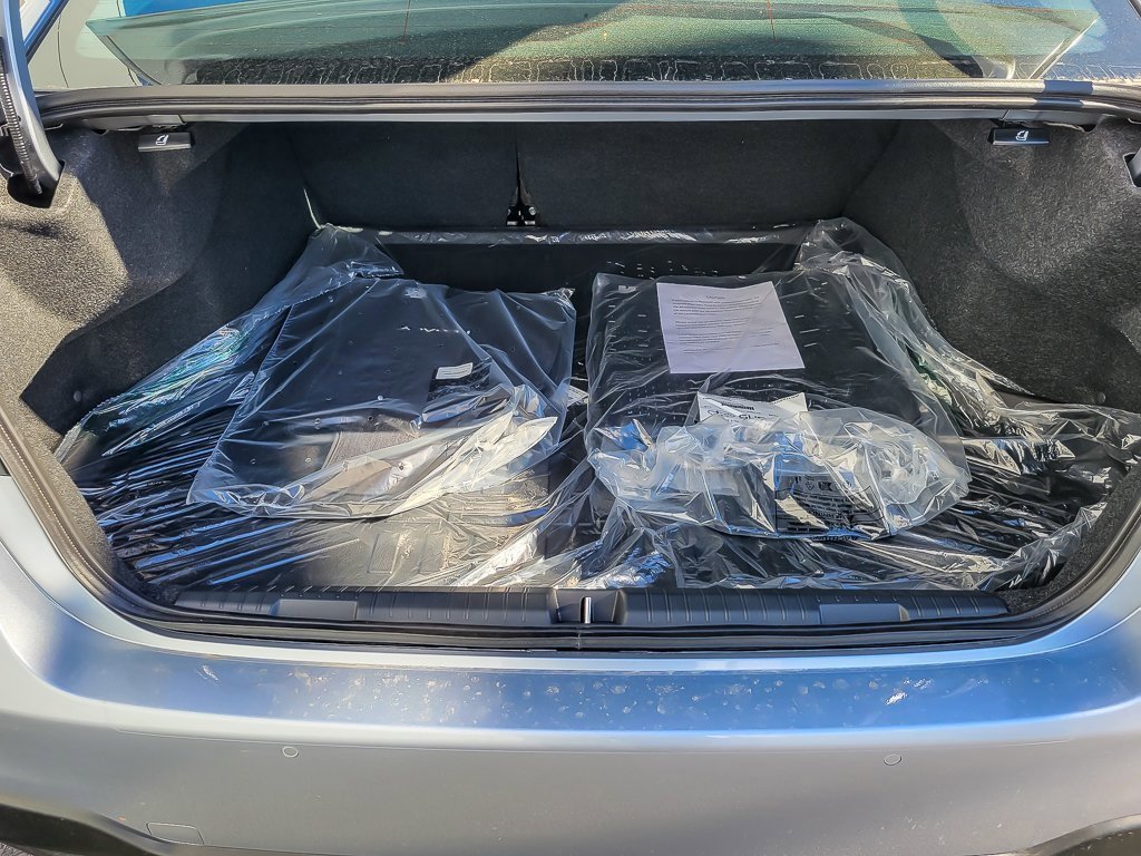 2025 SUBARU LEGACY - Image 8