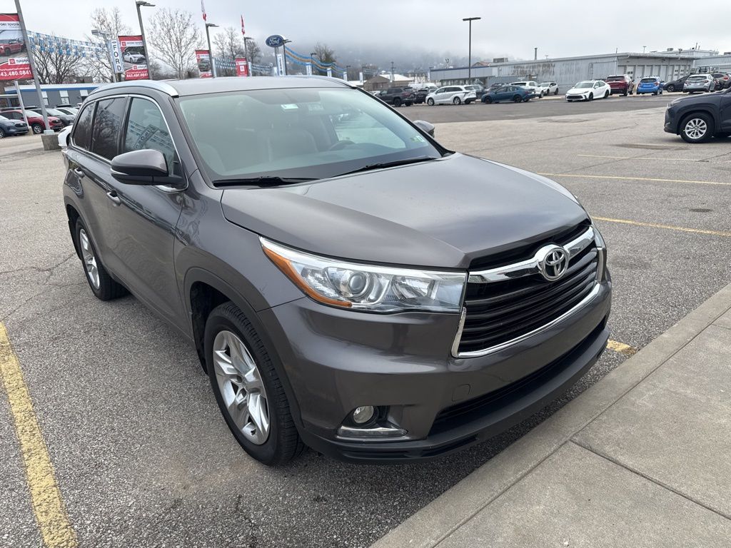 2015 Toyota Highlander Limited photo 2