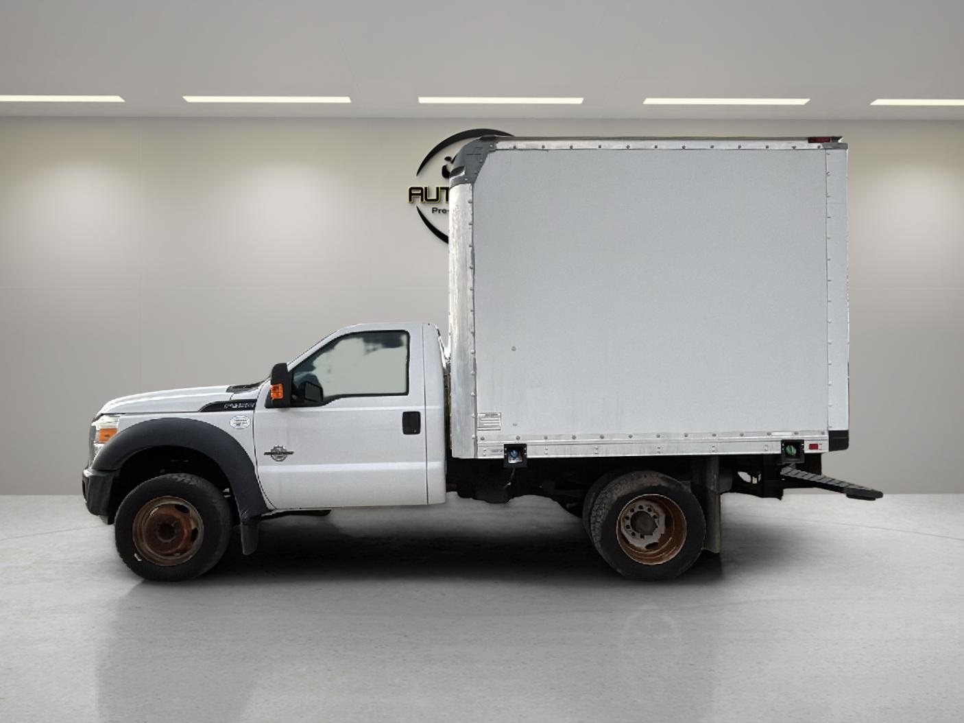 2014 Ford F-450 photo 4