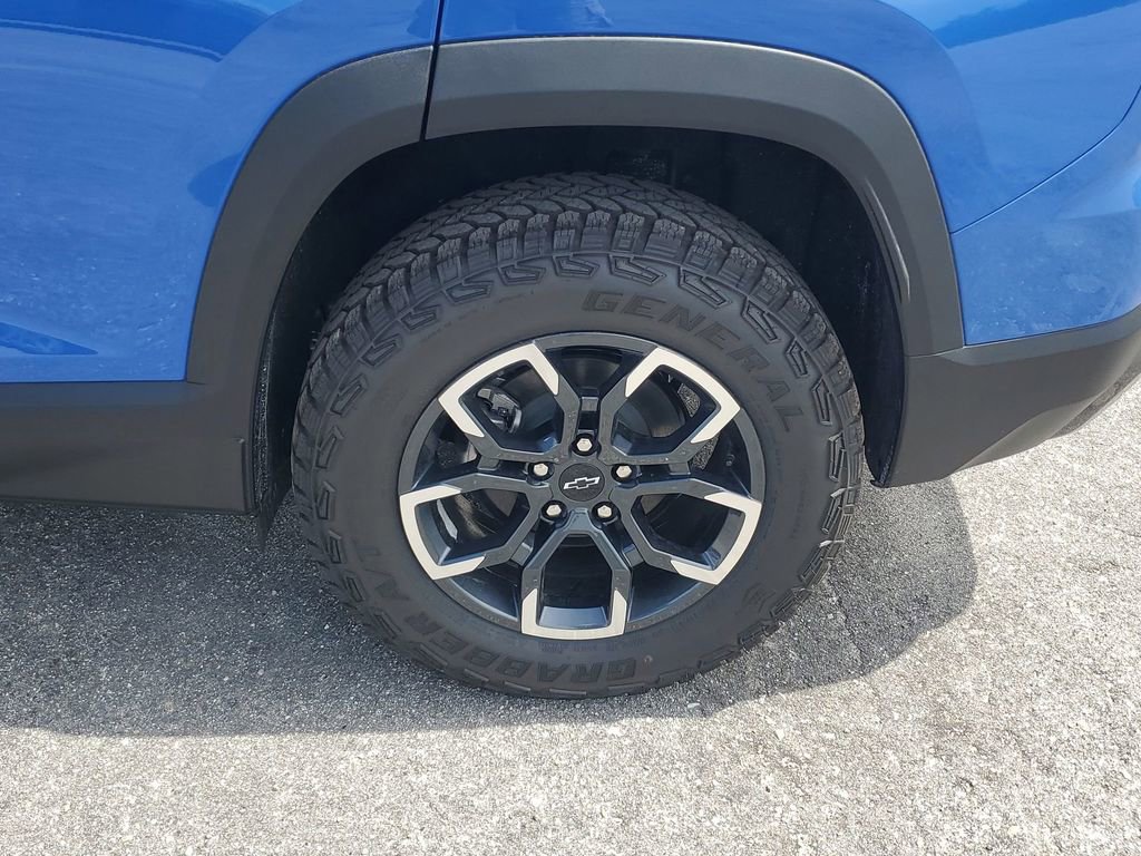 2026 Chevrolet Equinox ACTIV photo 17
