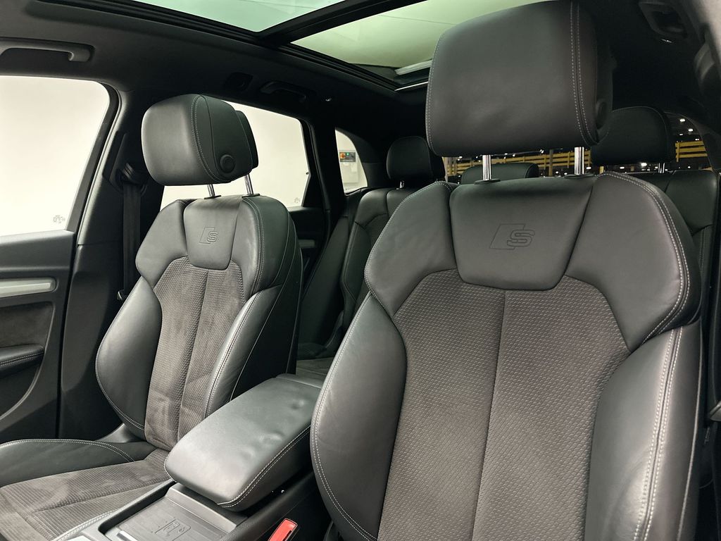 2020 Audi SQ5 Premium Plus photo 10