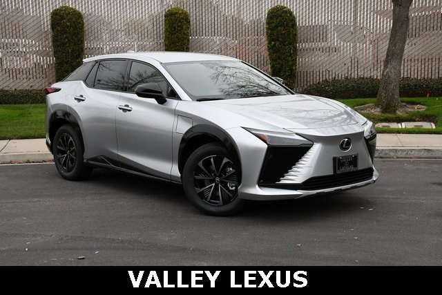 2026 Lexus RZ 350e Signature's photo