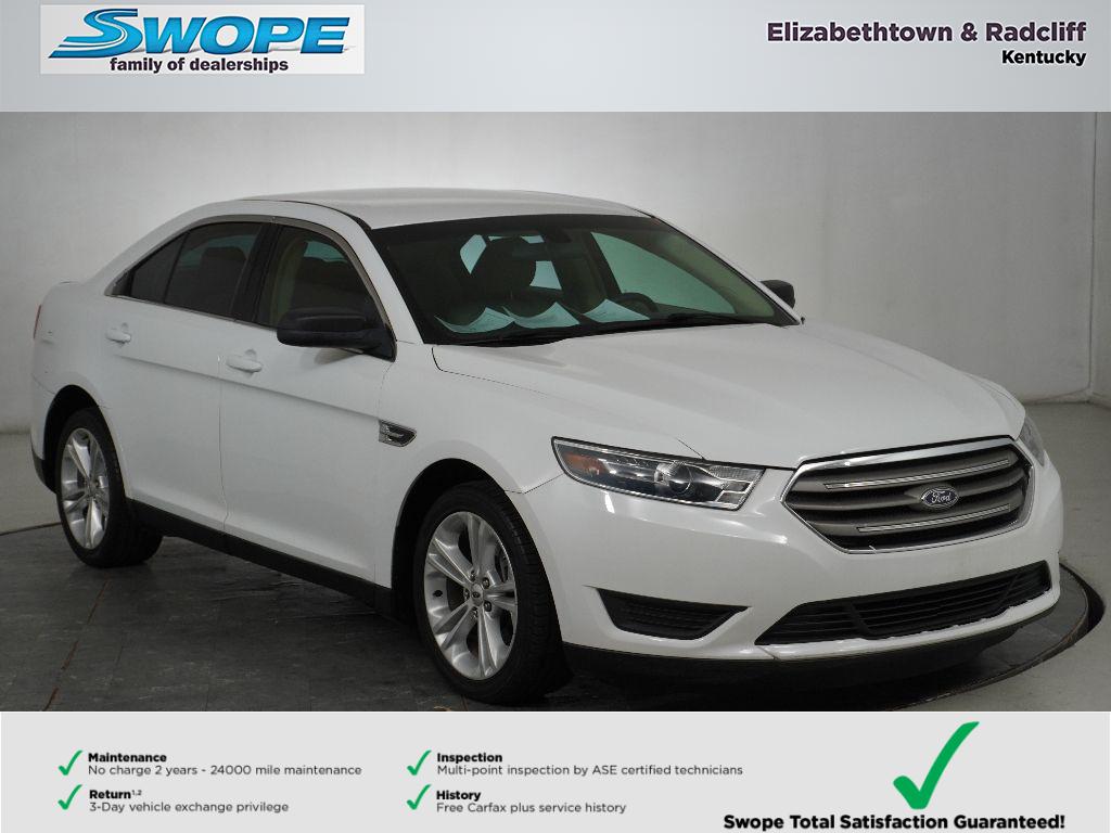 2017 Ford Taurus SE's photo