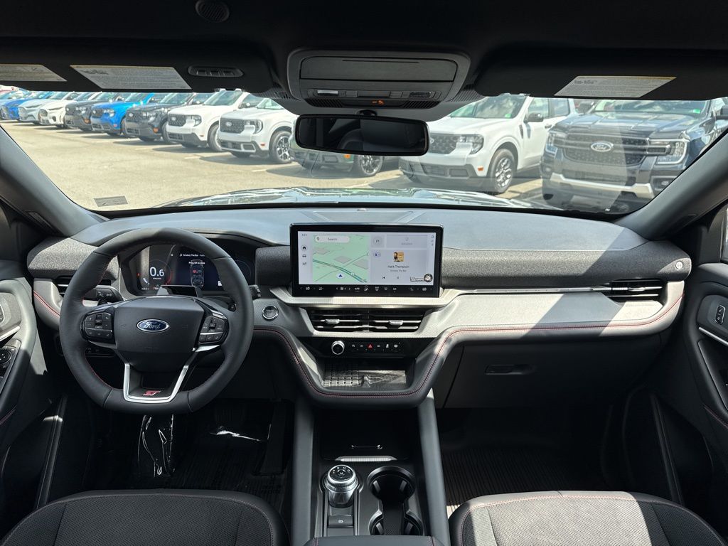 2025 Ford Explorer ST photo 25