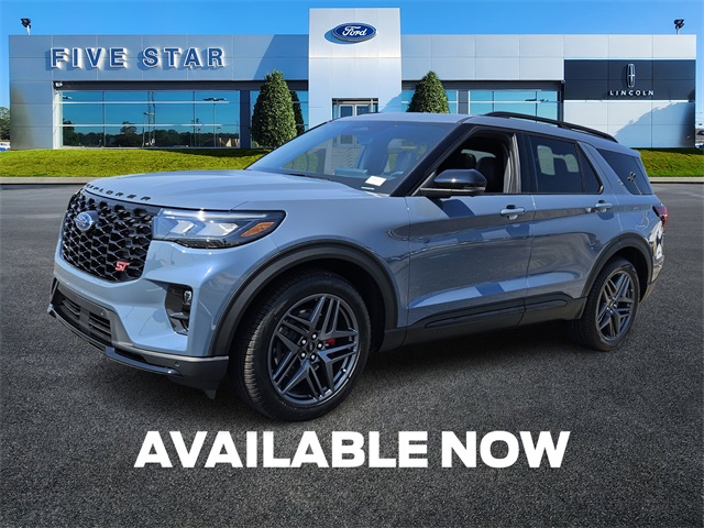 2025 Ford Explorer ST photo 3
