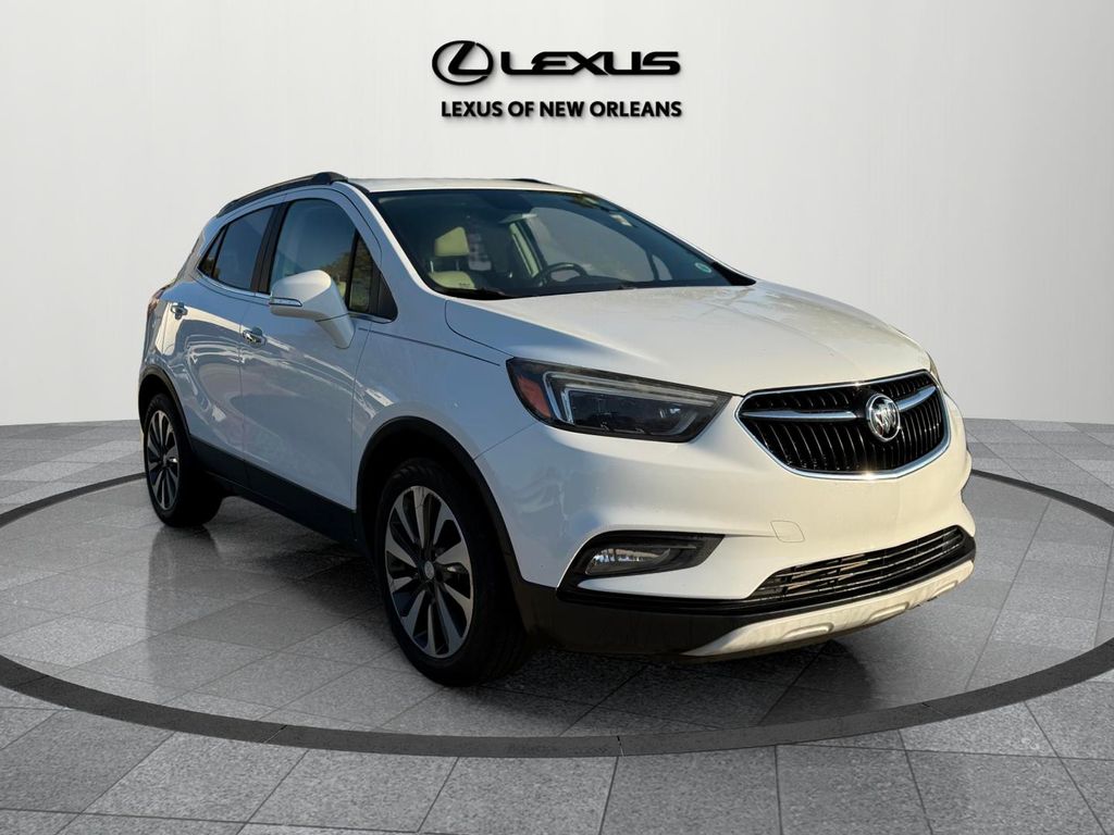 2017 Buick Encore Essence's photo