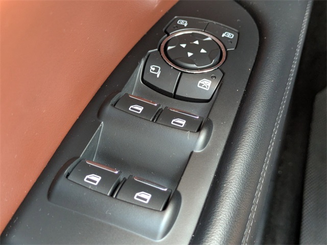 2020 Lincoln MKZ Hybrid Reserve photo 23
