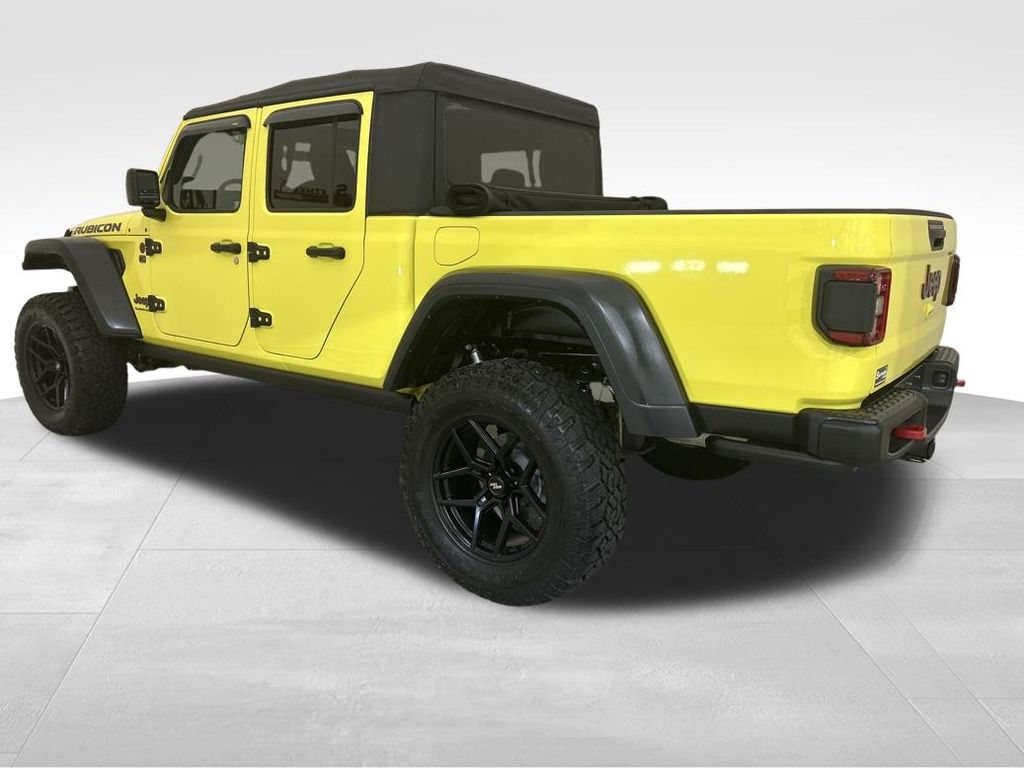 2023 Jeep Gladiator Rubicon photo 2