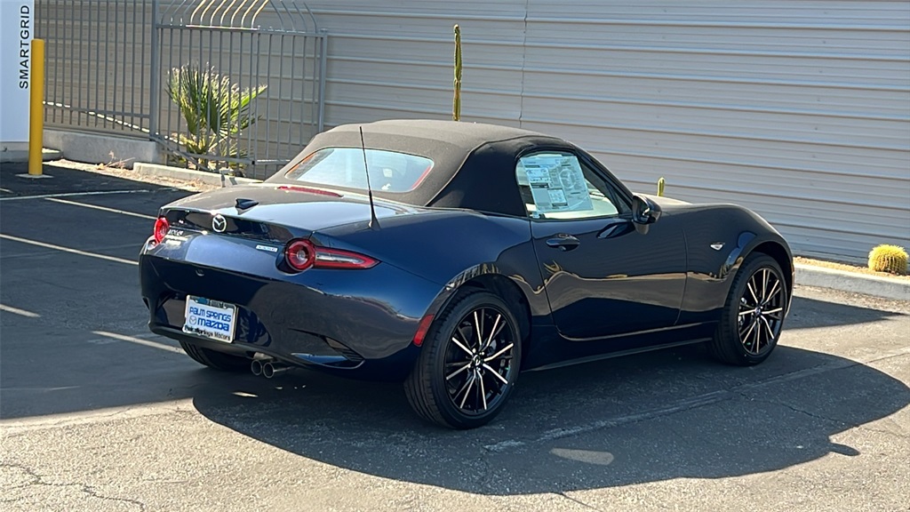 2025 Mazda MX-5 Miata Miata Grand Touring photo 8