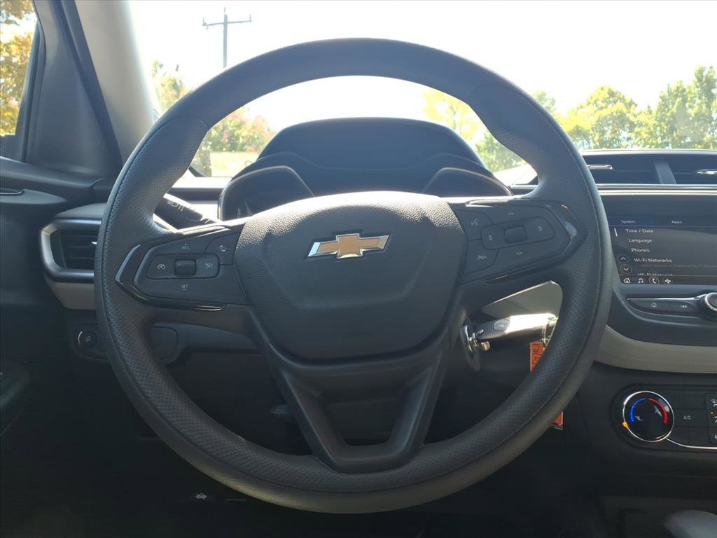 2021 Chevrolet Trailblazer LS photo 9