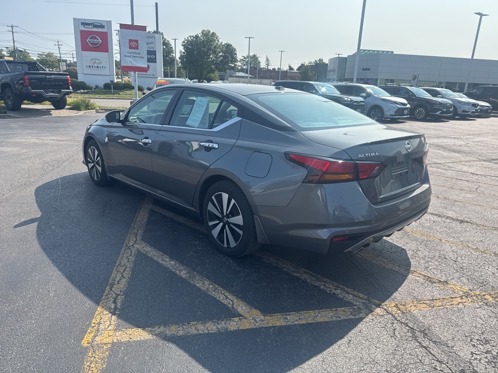 2019 Nissan Altima 2.5 SV photo 4