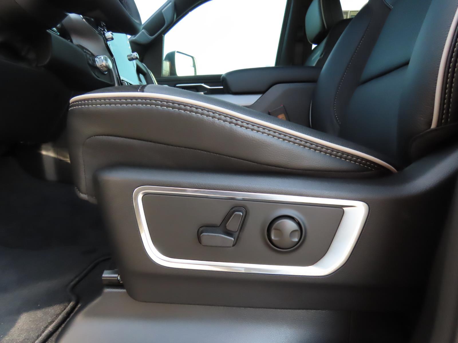 2026 Ram 1500 Laramie photo 10