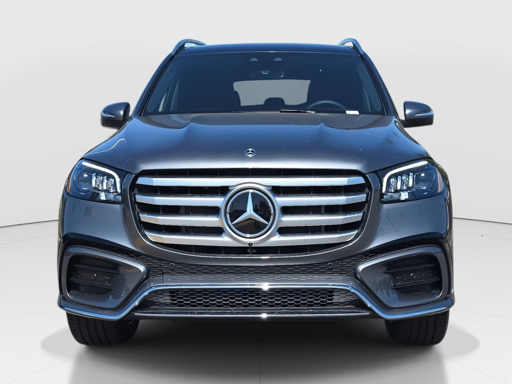 2025 Mercedes Benz GLS 450 4MATIC photo 2