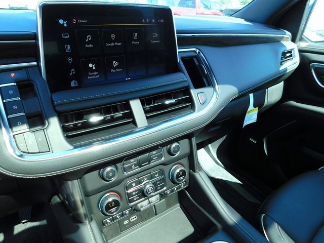 2024 Chevrolet Suburban Premier photo 22
