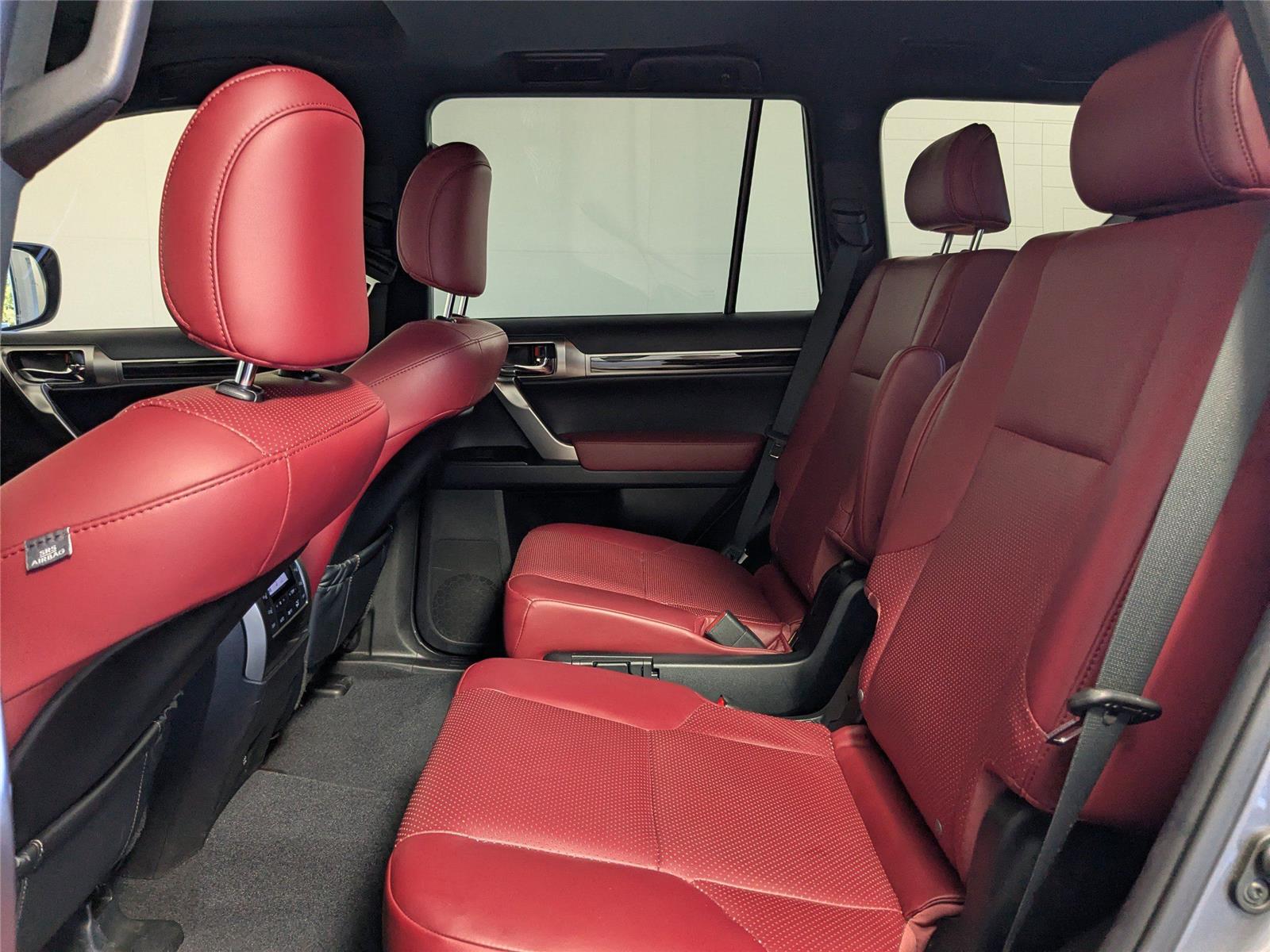 2022 Lexus GX 460 Luxury photo 5