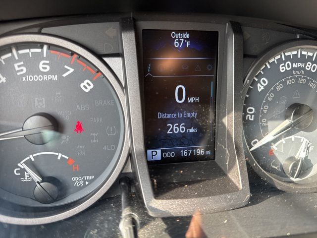 2017 Toyota Tacoma SR V6 photo 20