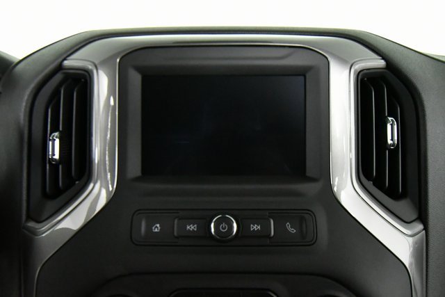 2026 Chevrolet Silverado 1500 Custom photo 3