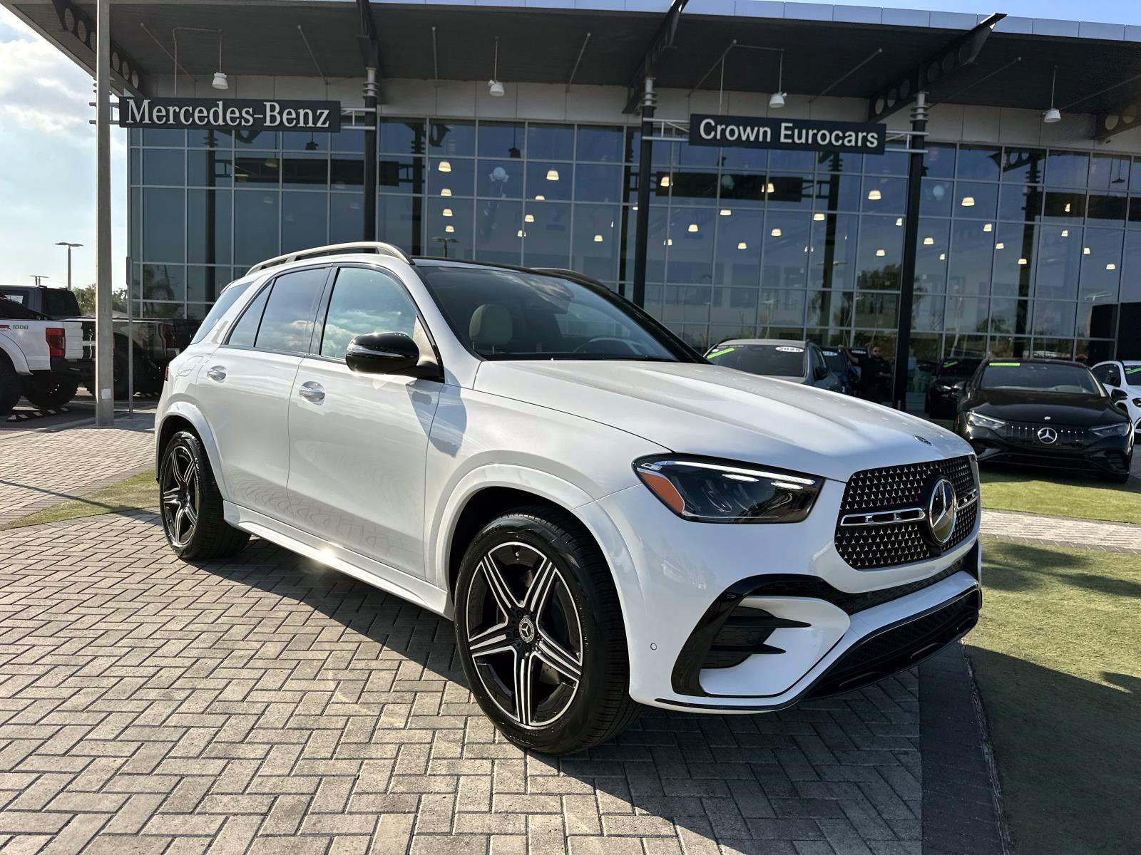 2026 Mercedes Benz GLE 350 photo 2