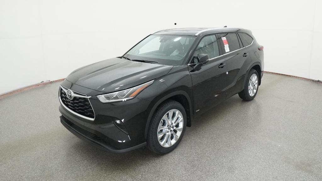 2026 Toyota Highlander Limited's photo