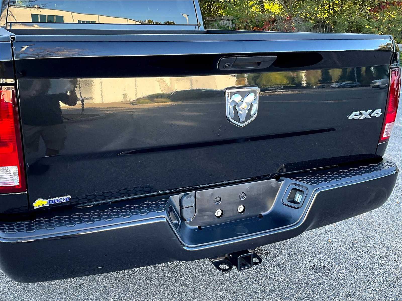 2019 Ram 1500 Tradesman ST photo 26