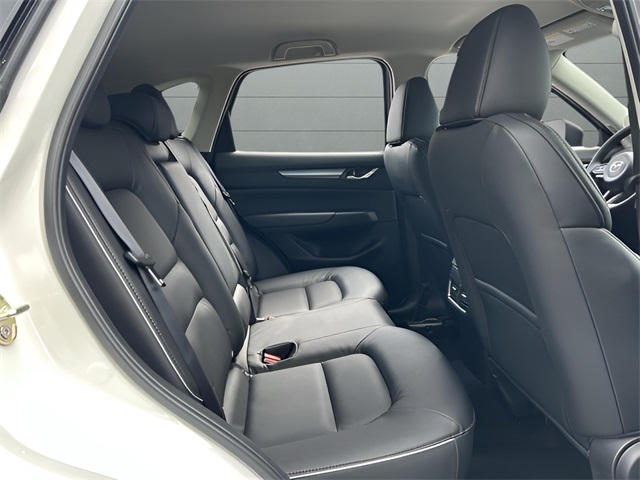 2025 Mazda CX-5 2.5 Select photo 27