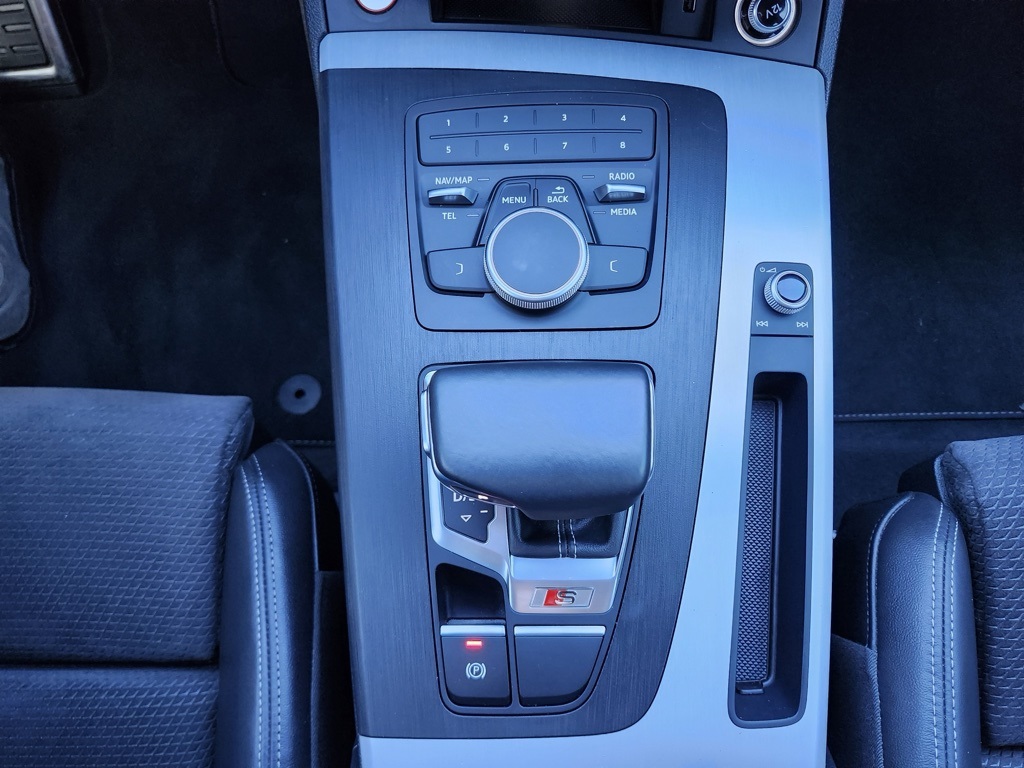2020 Audi SQ5 Premium photo 14