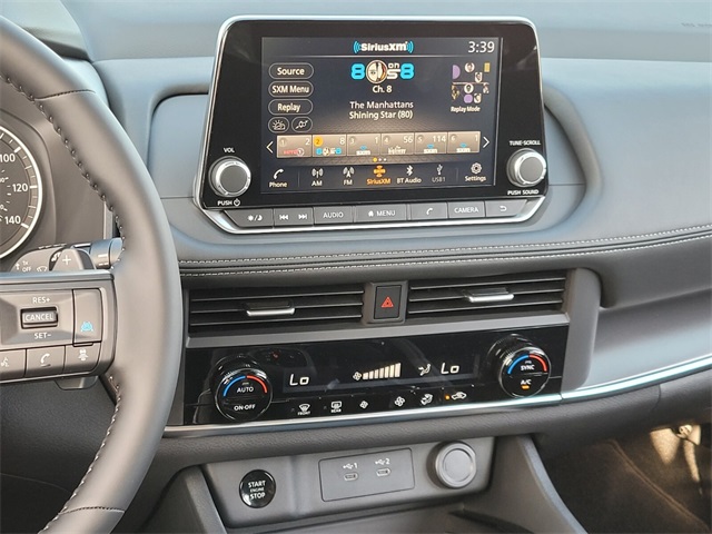 2026 Nissan Rogue SV photo 17