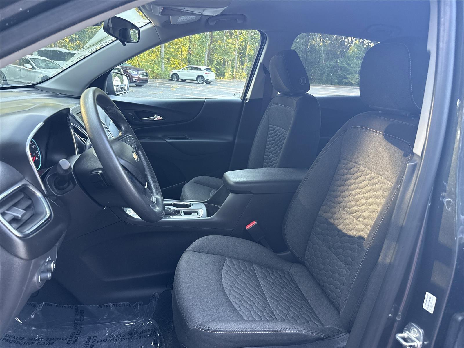 2020 Chevrolet Equinox LT photo 7