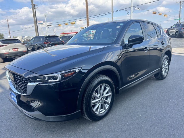 2023 Mazda CX-5 2.5 S Preferred photo 3