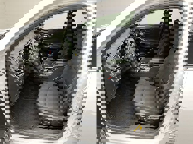 2024 Chevrolet Malibu 1LT photo 3