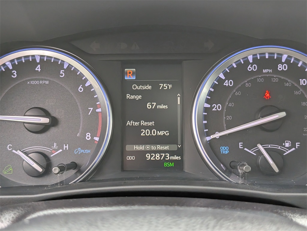 2019 Toyota Highlander SE photo 3