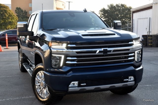 2022 Chevrolet Silverado 3500HD High Country photo 2