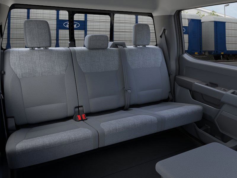 2026 Ford F-350 XLT photo 11