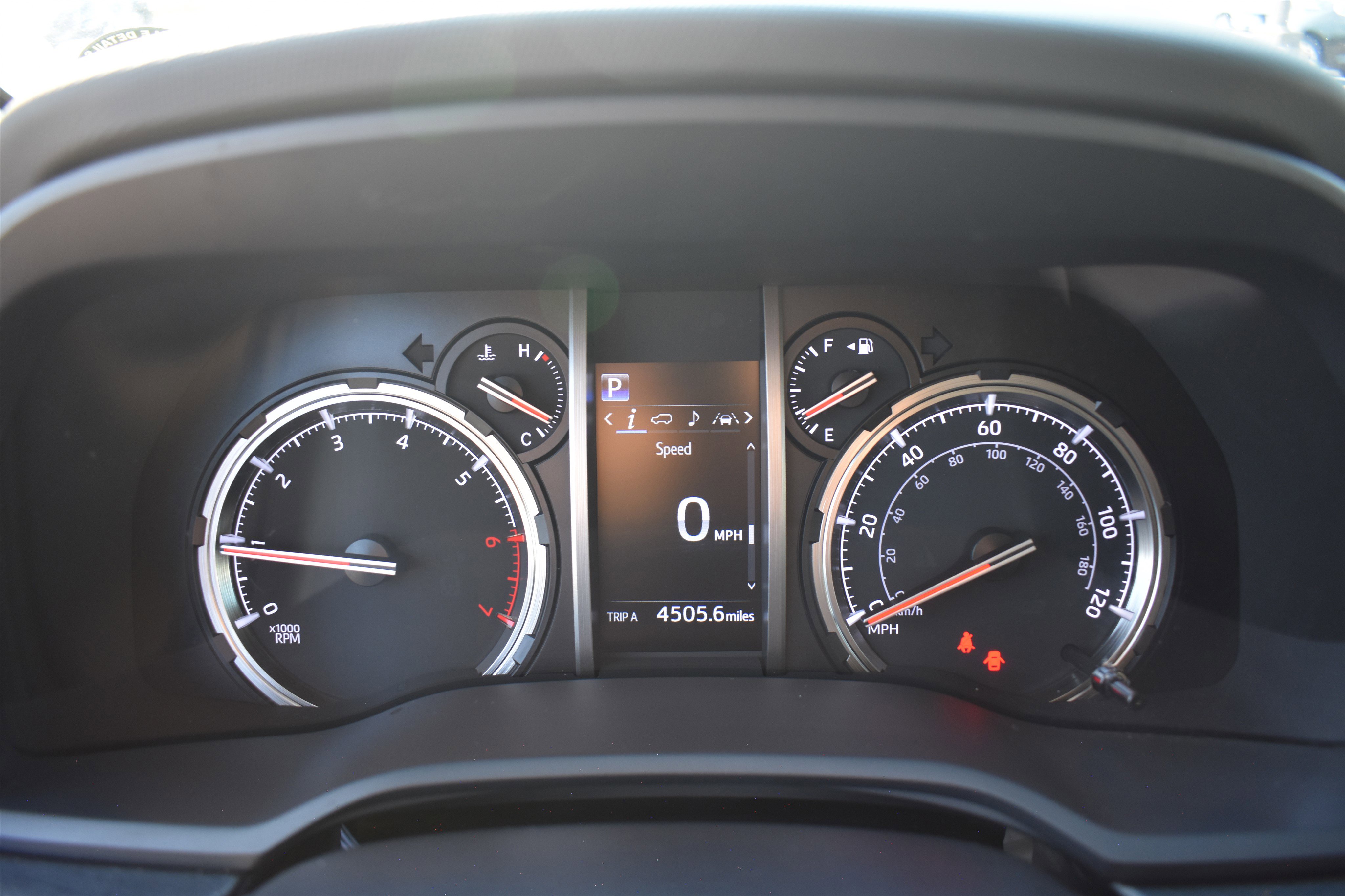 2024 Toyota 4Runner TRD photo 10