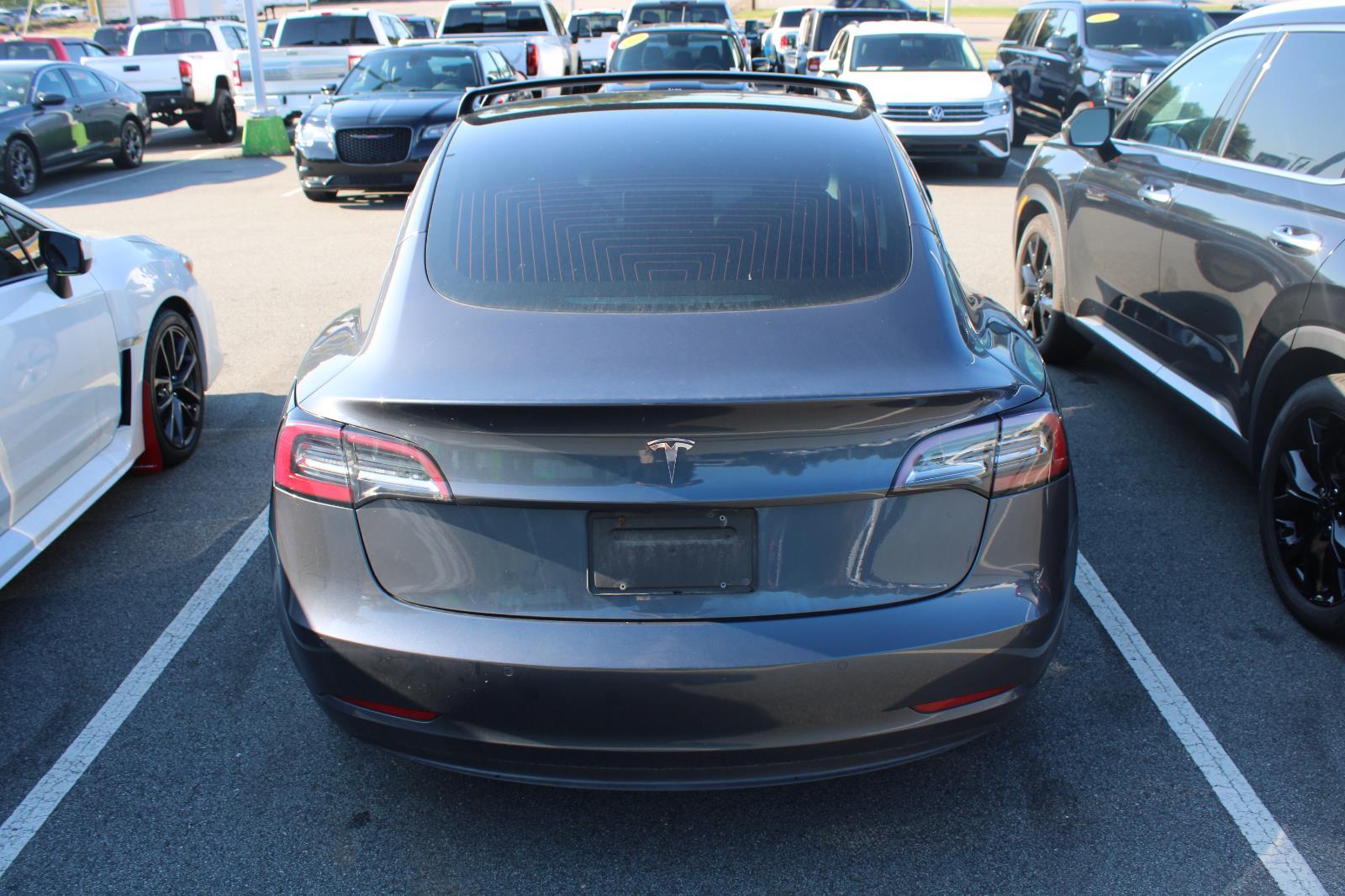 2020 Tesla Model 3 photo 5