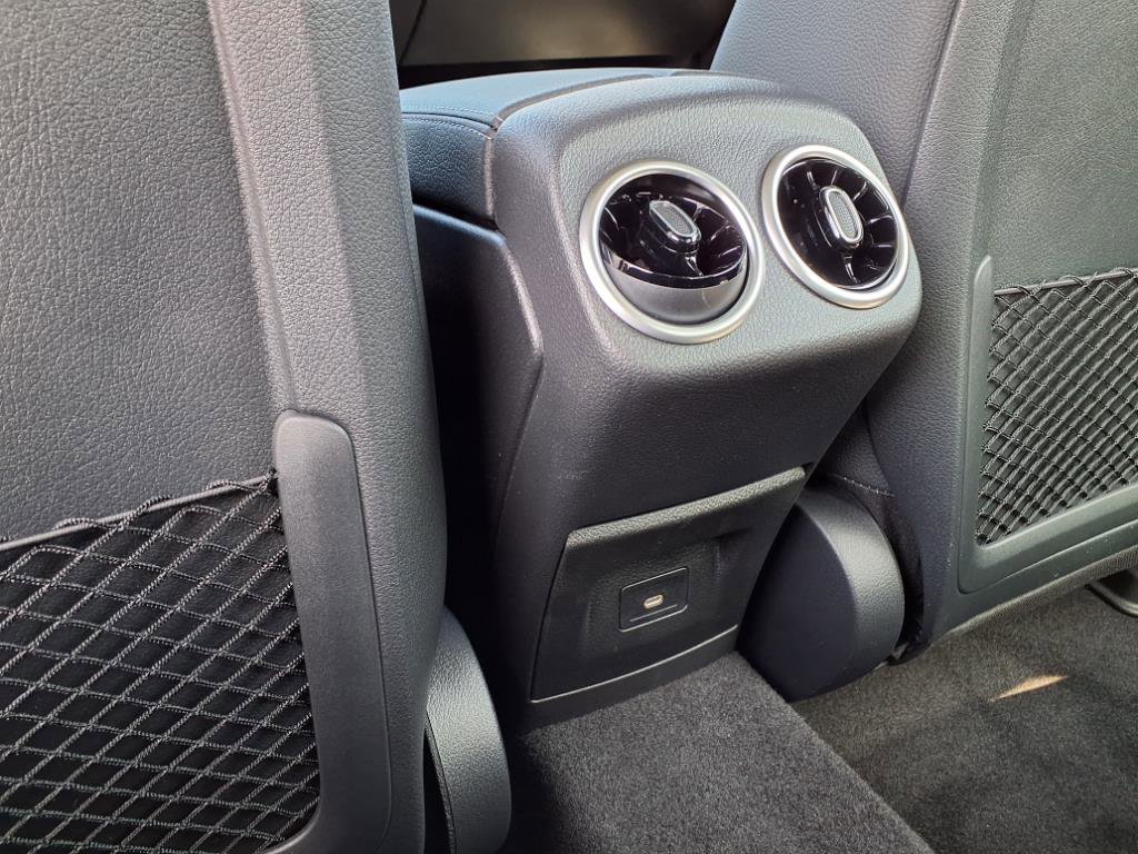 2025 Mercedes Benz CLA 250 4MATIC photo 16