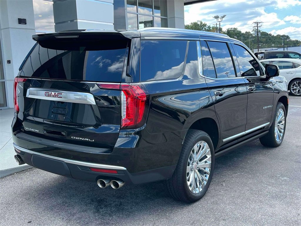 2022 Gmc Yukon Denali photo 2