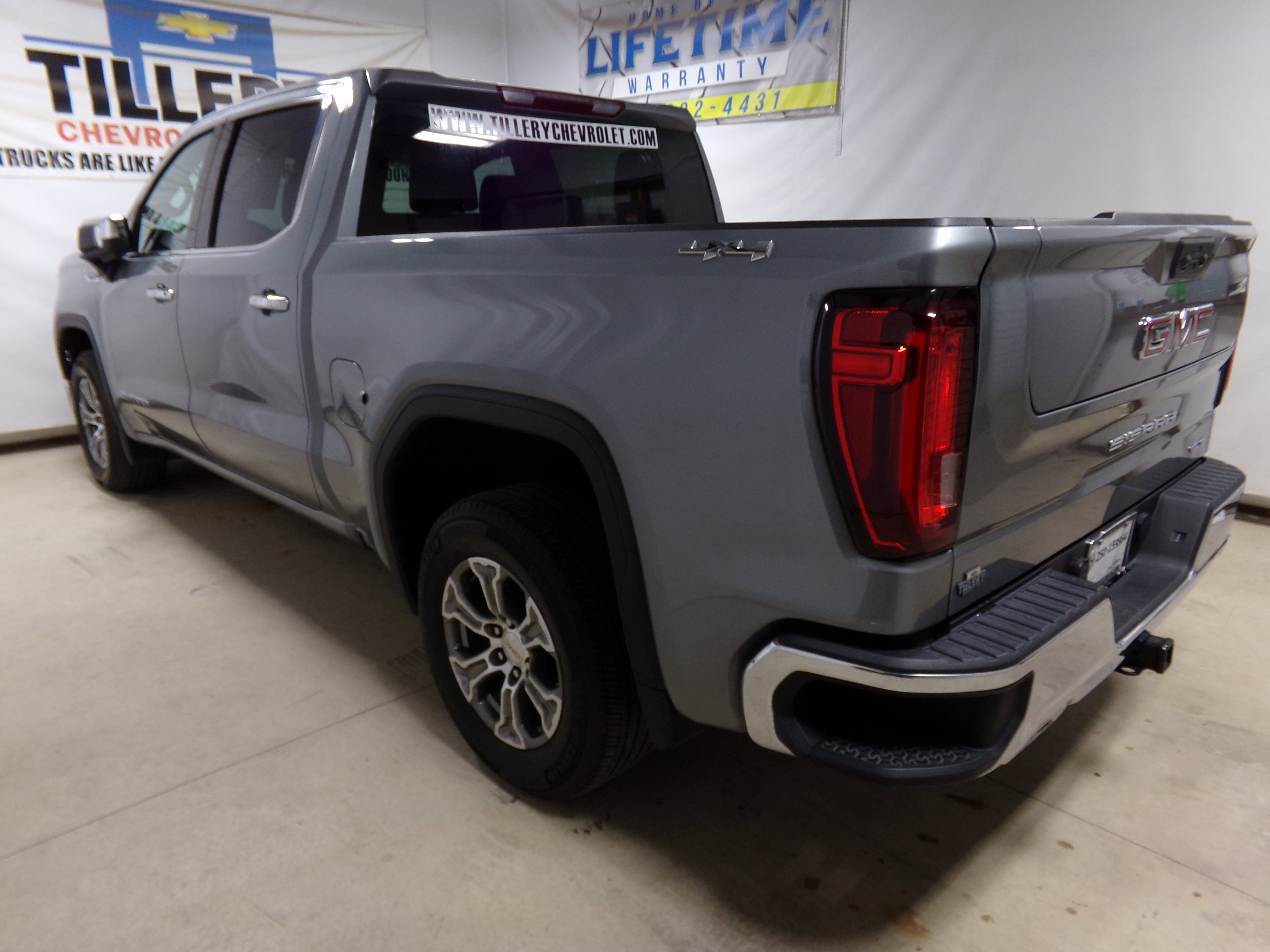 2023 Gmc Sierra 1500 SLT photo 4
