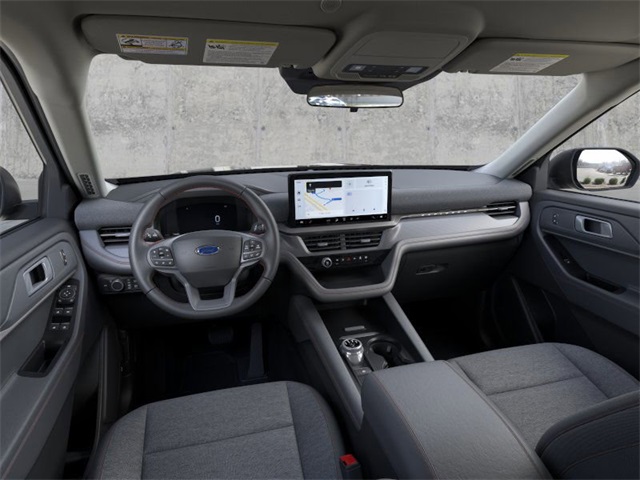 2025 Ford Explorer photo 5
