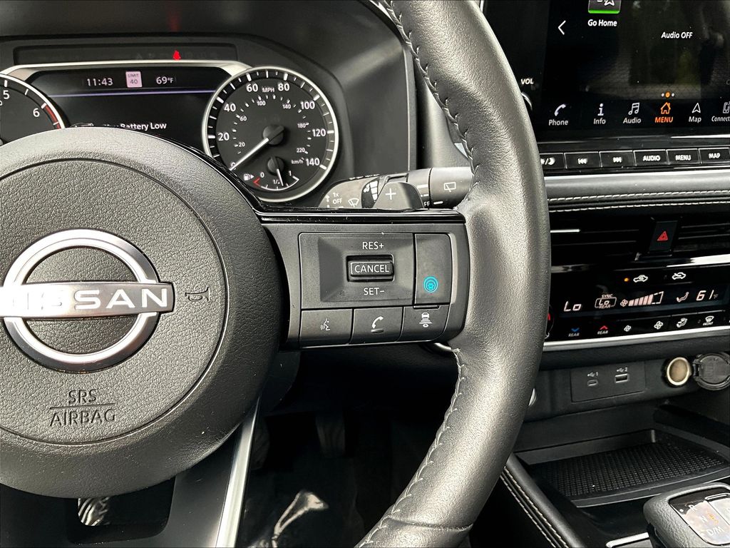2023 Nissan Rogue SL photo 20